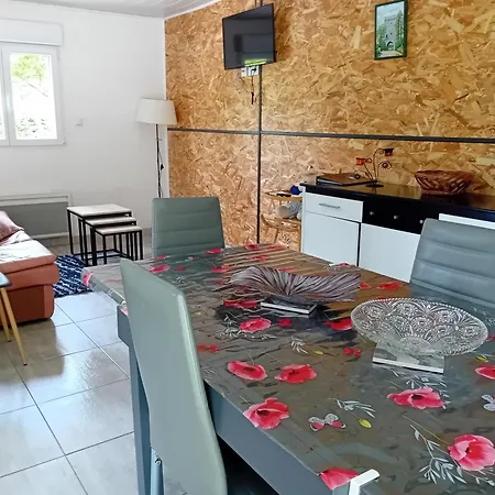 Chalet Les Lololange *